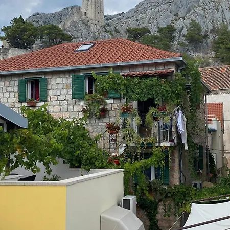 Ankora * Omiš