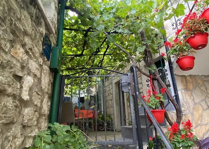 Appartamento Ankora Omiš