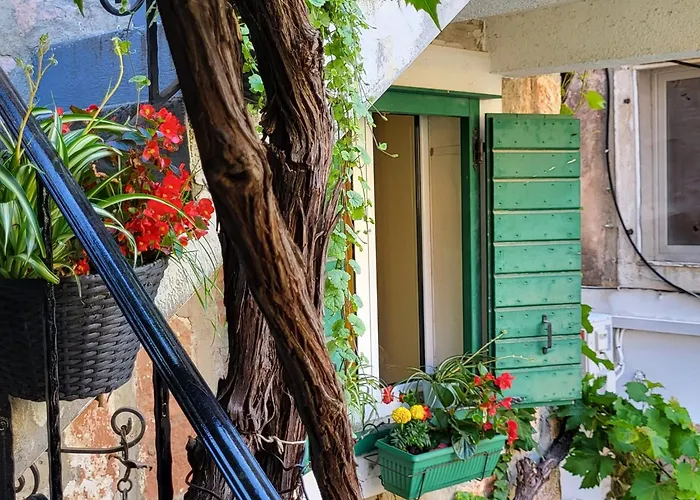 Appartamento Ankora Omiš